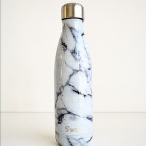 *SOLD* S’well 17 oz White Marble Bottle